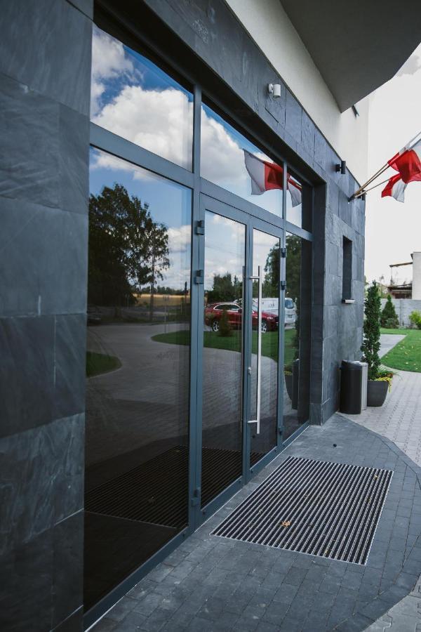 Hotel Art Cafe Nakło nad Notecią Esterno foto